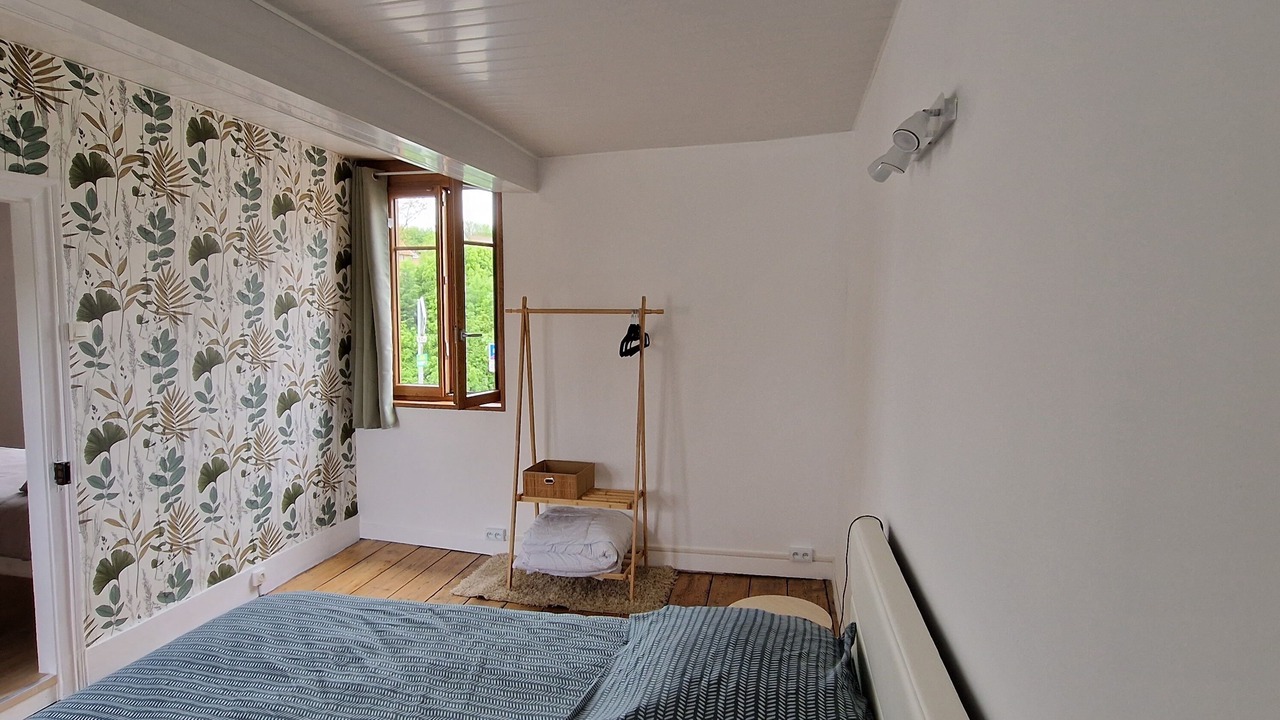 Photo of Bedroom in Picquigny
