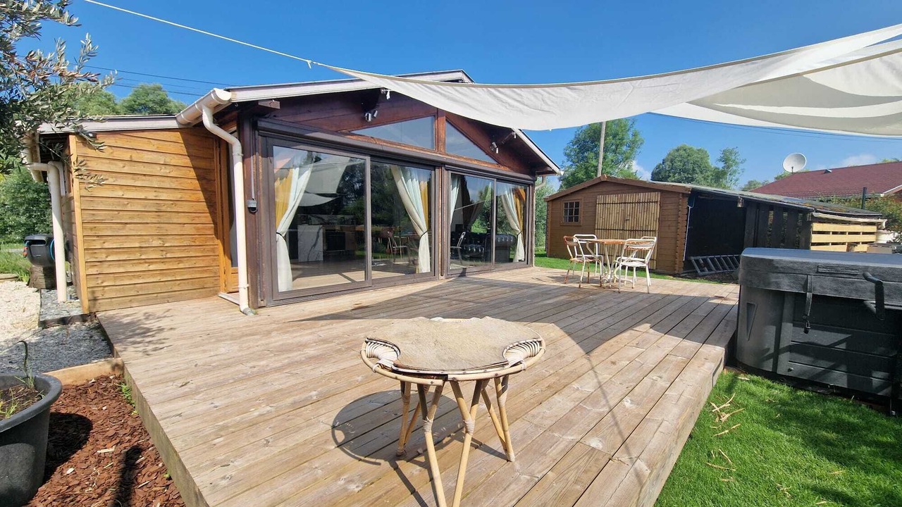 Photo of Outdoor in Courcelles-Sapicourt
