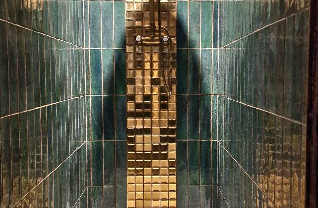 Photo of Bathroom in Prouilly