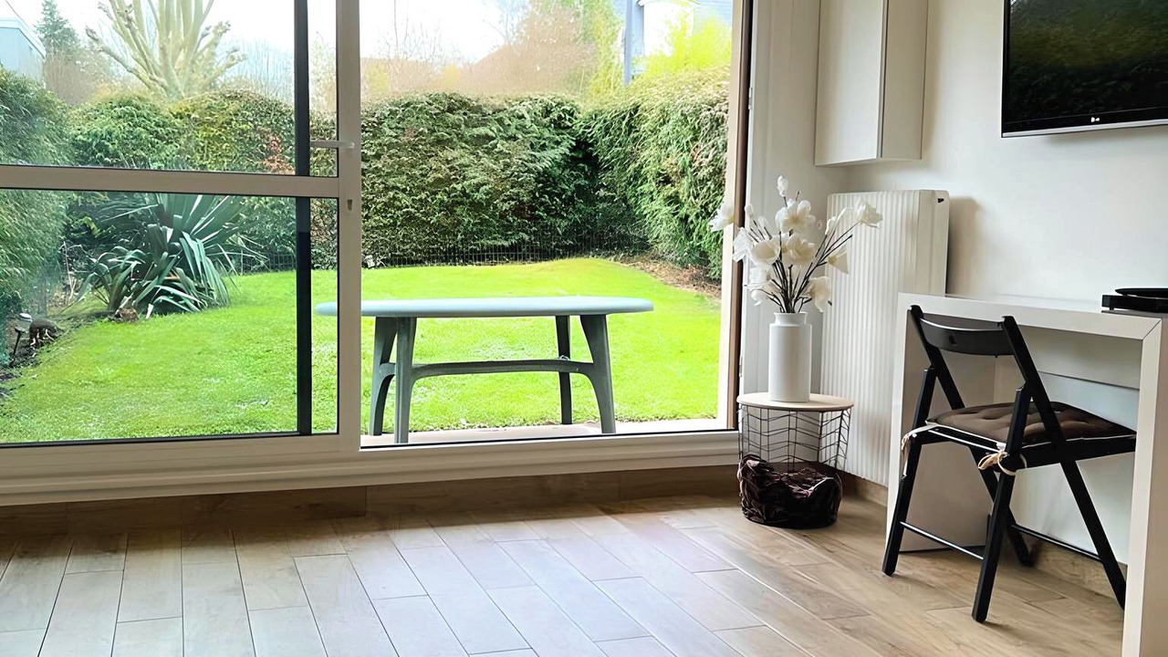 Photo of Livingroom in Chaville