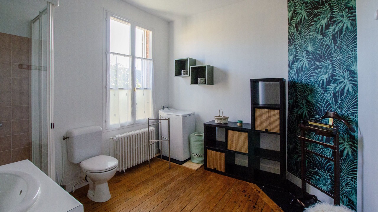 Photo of Bathroom in Offranville