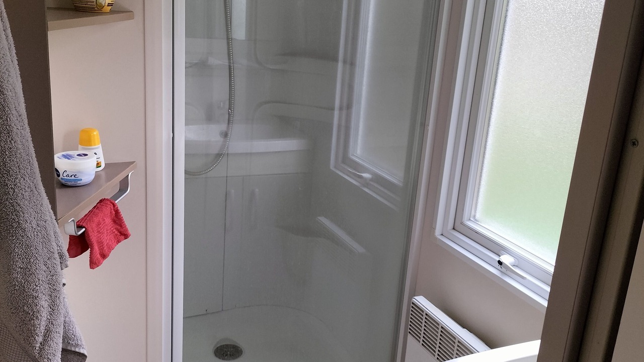 Photo of Bathroom in Saint-Cheron