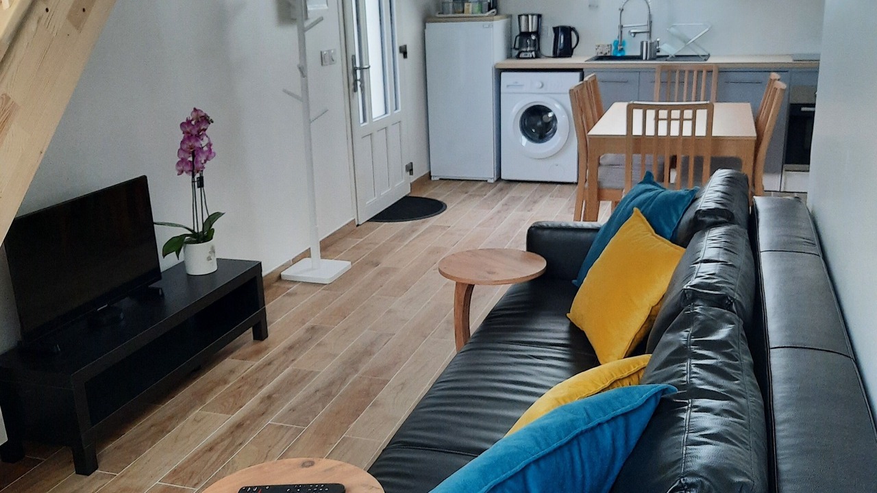 Photo of Livingroom in Saint-Come-de-Fresne