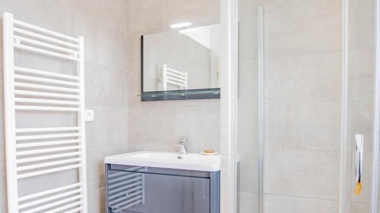 Photo of Bathroom in Cortevaix