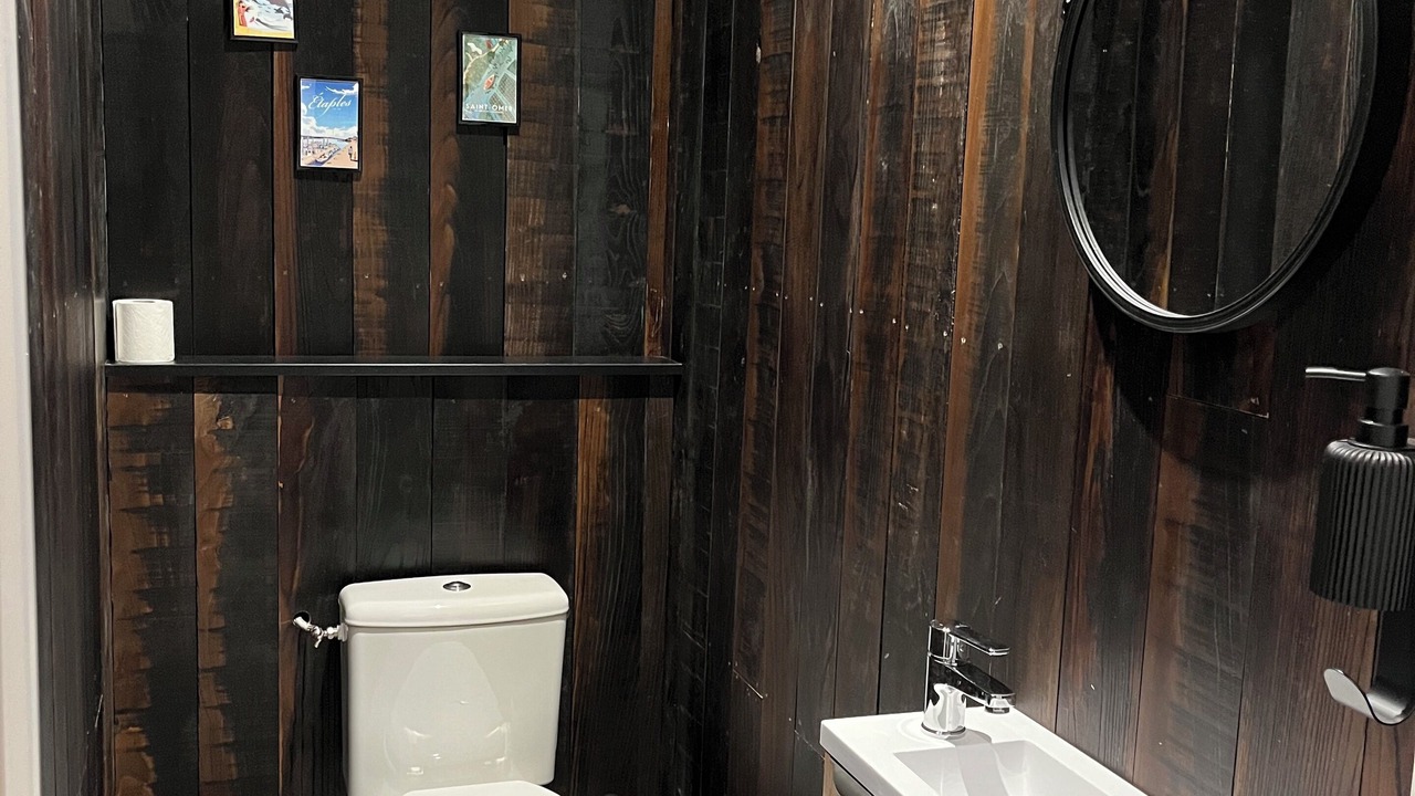 Photo of Bathroom in Aix-en-Issart