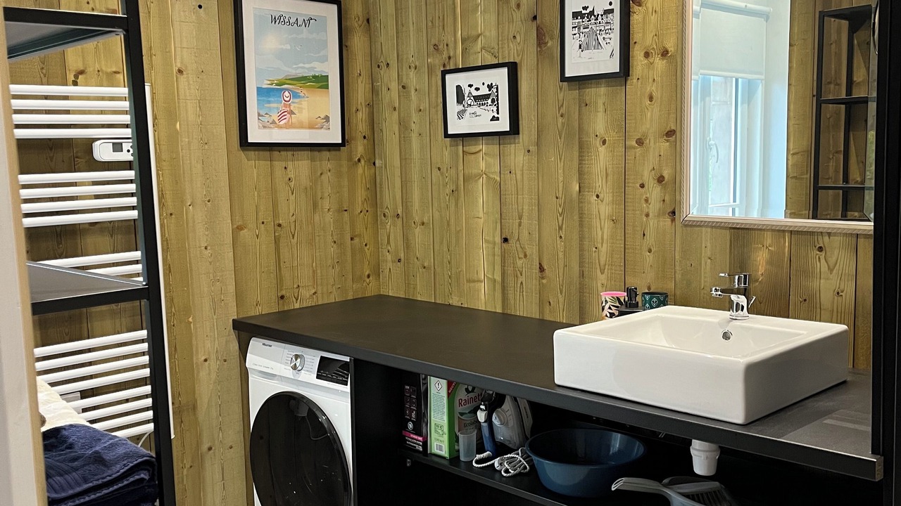 Photo of Bathroom in Aix-en-Issart