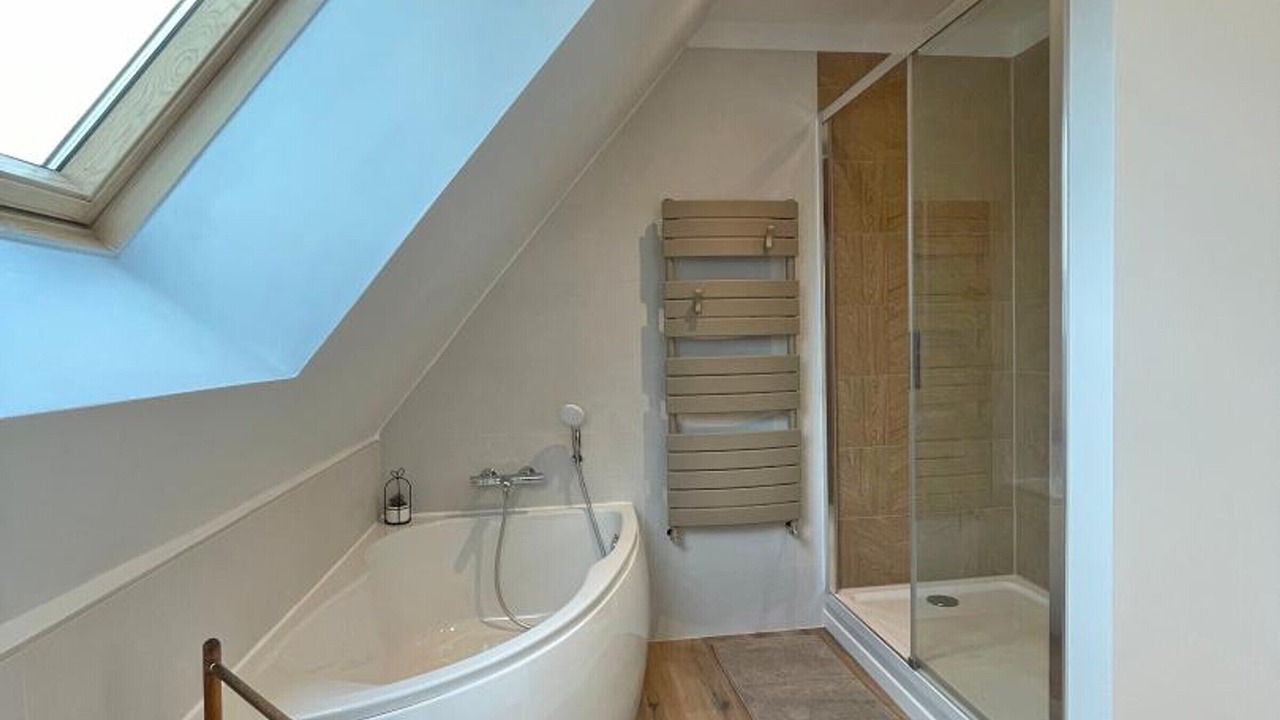 Photo of Bathroom in Colombiers