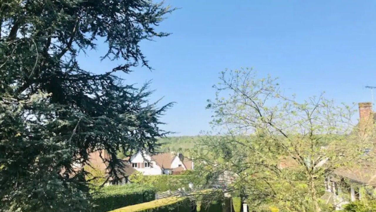 Photo of Outdoor in Saint-Nom-la-Breteche