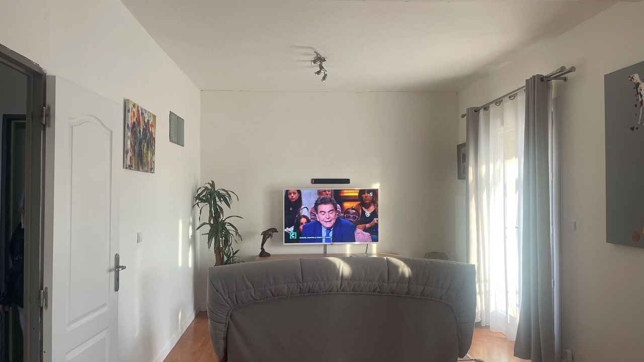 Photo of Livingroom in Houilles