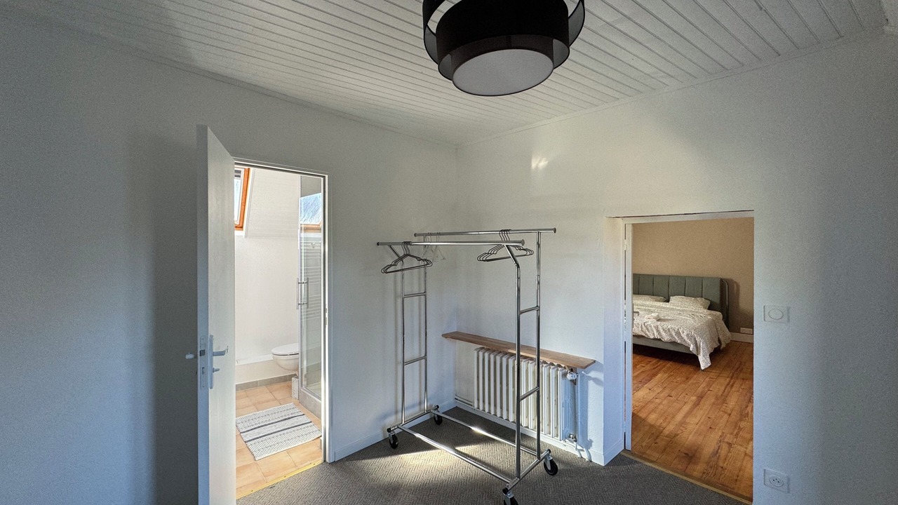 Photo of Bedroom in Arnouville-les-Mantes