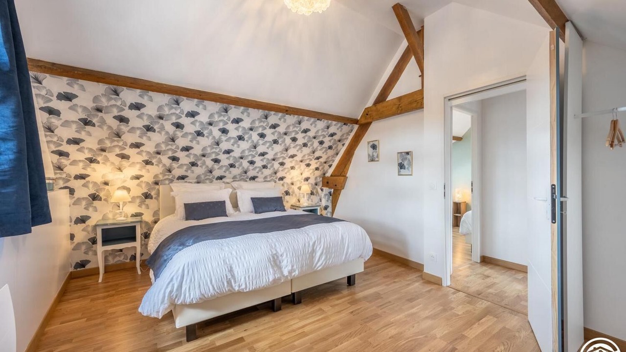 Photo of Bedroom in Gury