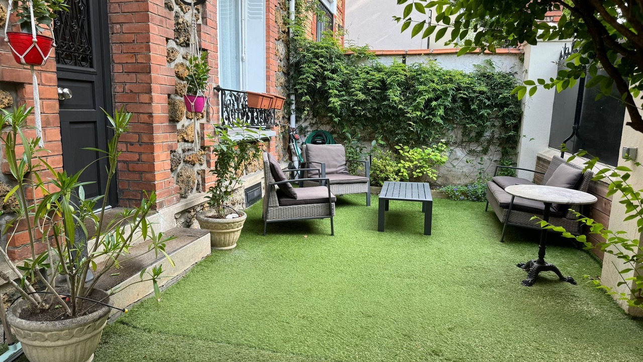 Photo of Patio Balcony in Le Pre-Saint-Gervais