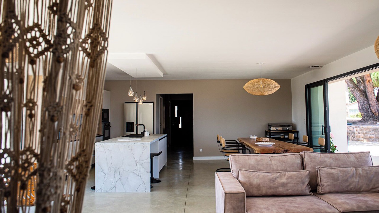Photo of Livingroom in Lablachere