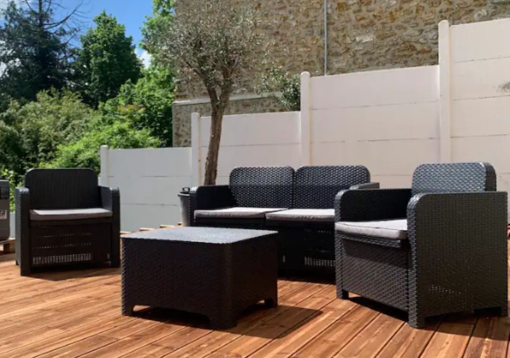 Photo of Patio Balcony in La Ferte-sous-Jouarre