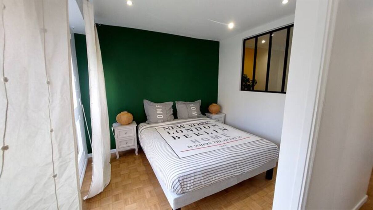Photo of Bedroom in Thiais