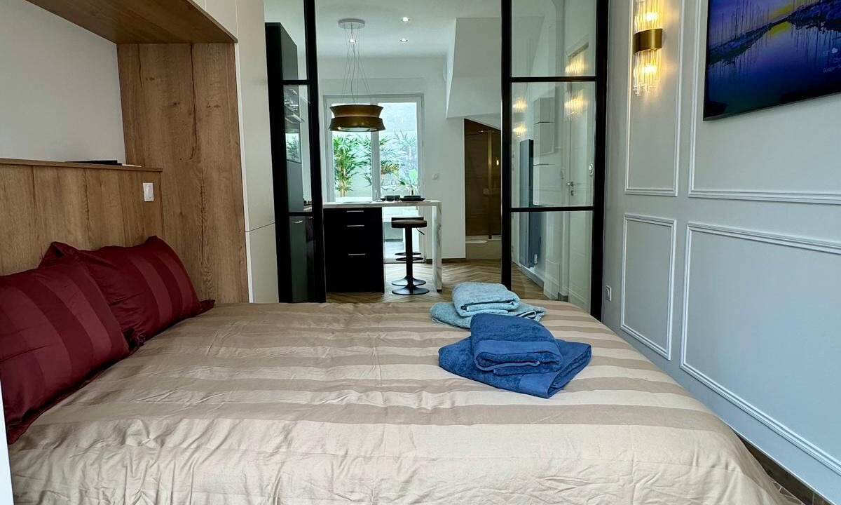 Photo of Bedroom in Henriville