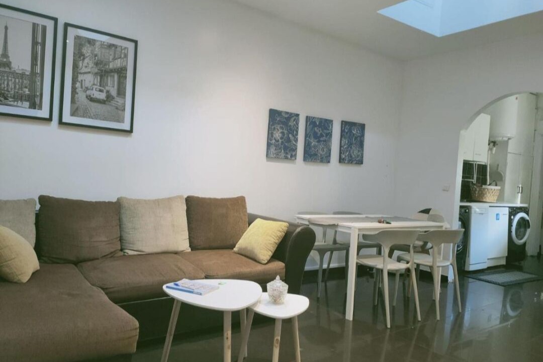 Photo of Livingroom in Le Blanc-Mesnil