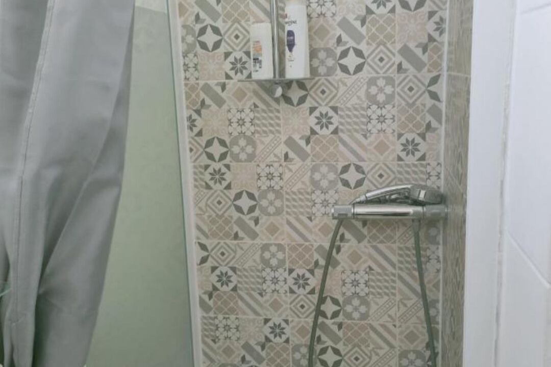 Photo of Bathroom in Le Blanc-Mesnil