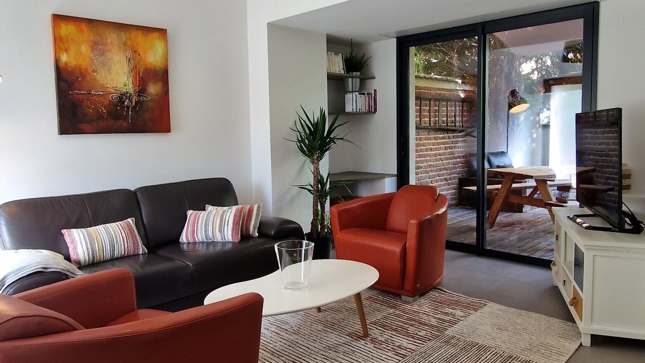Photo of Livingroom in Saint Joseph/Mittelharth