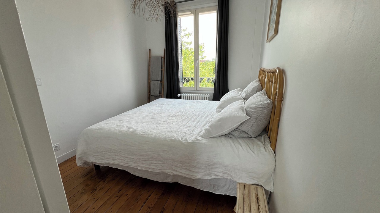 Photo of Bedroom in Montmorency