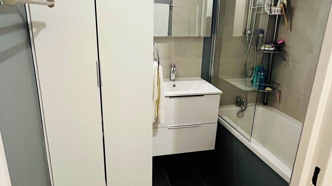 Photo of Bathroom in Maisons-Alfort