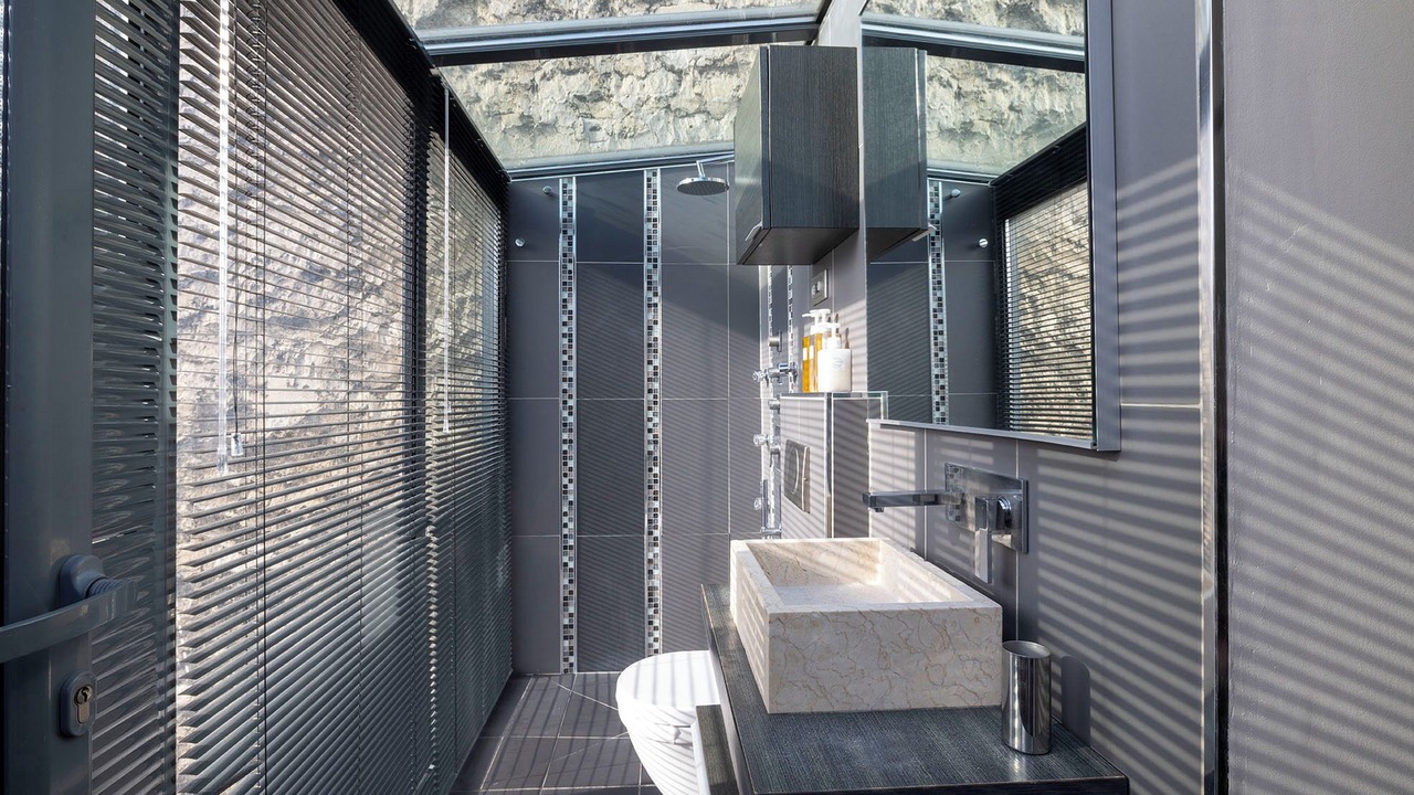 Photo of Bathroom in Parc-de-Montsouris