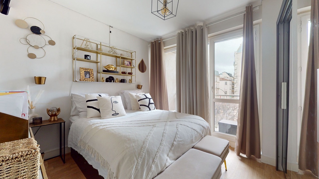 Photo of Bedroom in Levallois-Perret