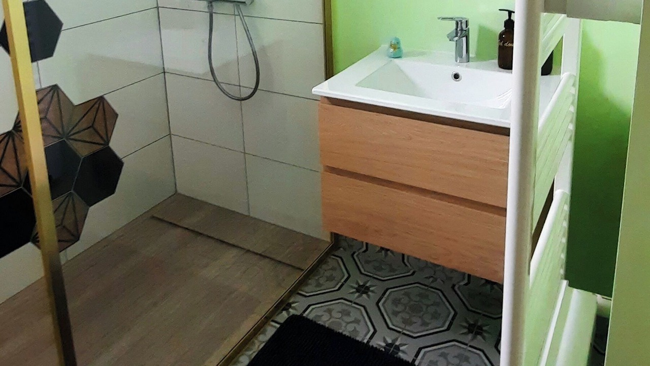 Photo of Bathroom in Baives