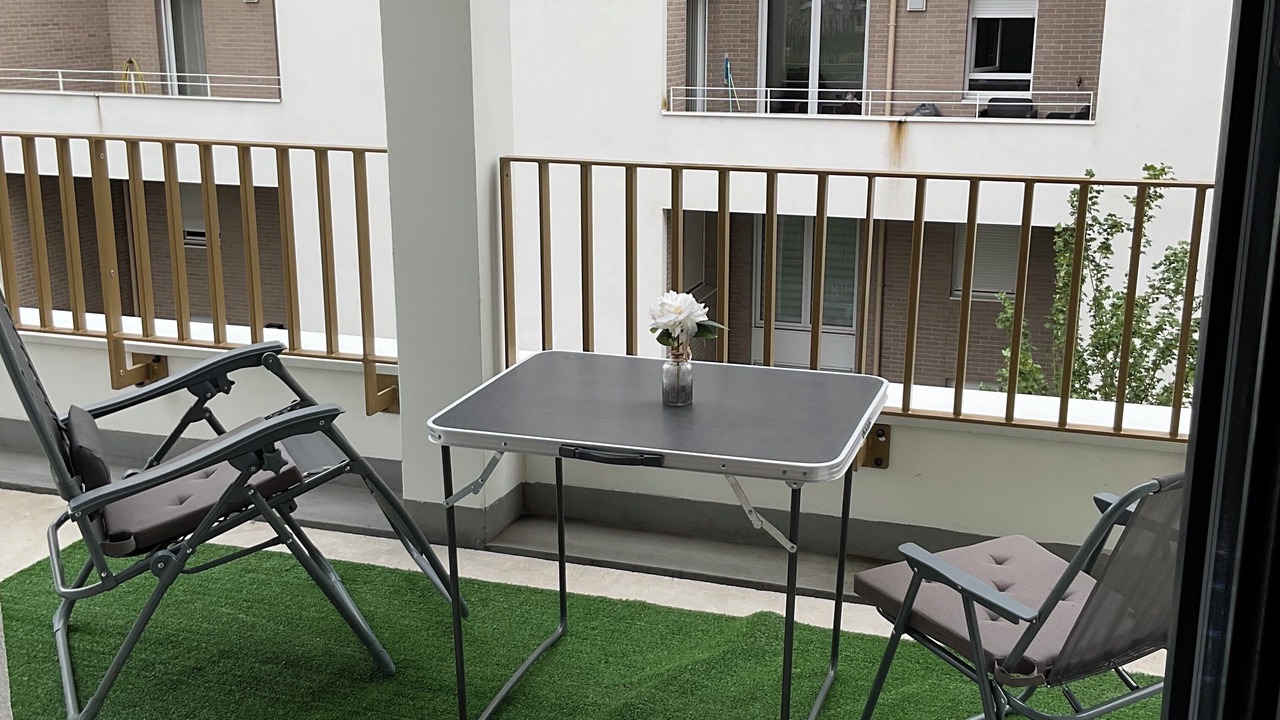 Photo of Outdoor in Cergy