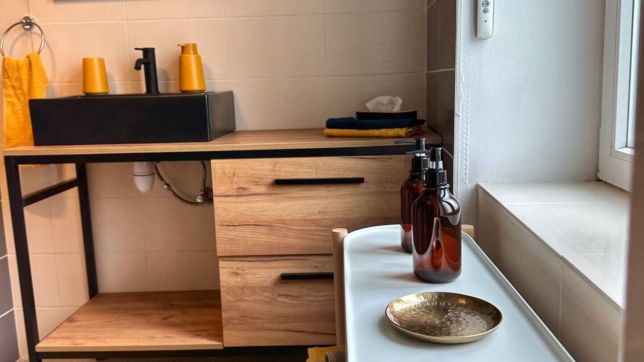 Photo of Bathroom in Bining