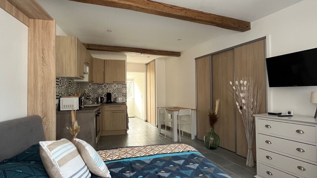 Photo of Bedroom in Sotteville-sur-Mer