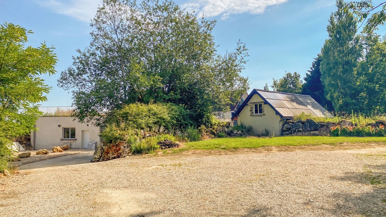 Photo of Outdoor in Leuvrigny