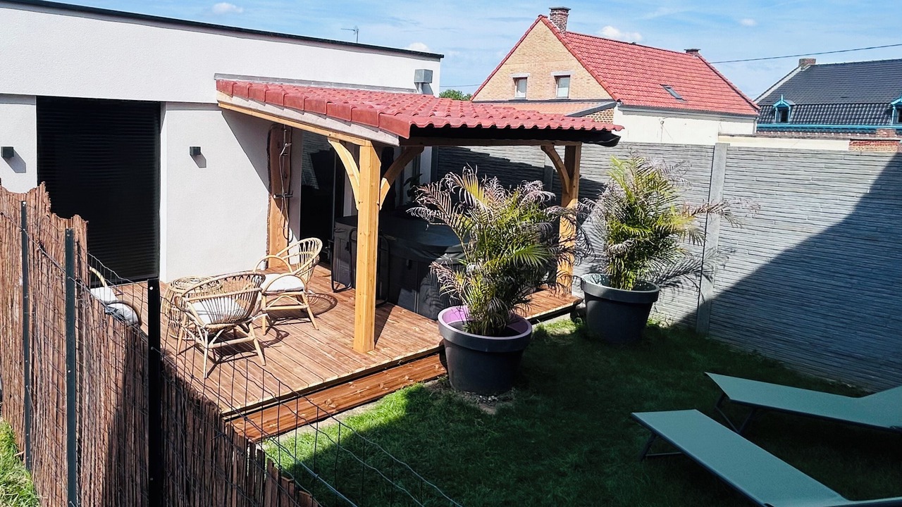 Photo of Patio Balcony in Ecaillon