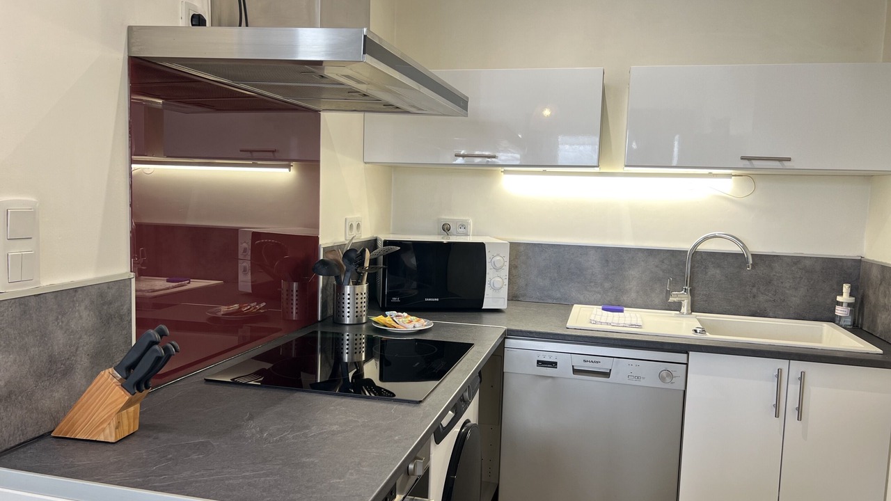 Photo of Kitchen in Calais City Center