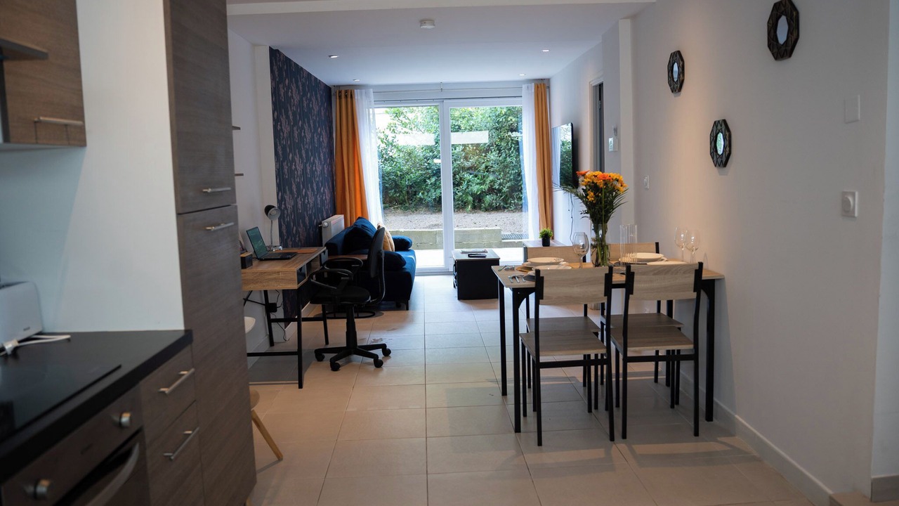 Photo of Others in Residence