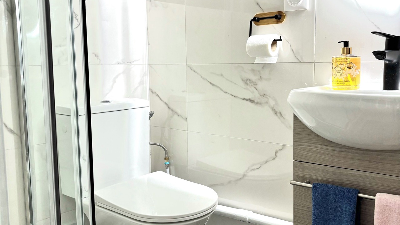 Photo of Bathroom in Quartier de la Chapelle