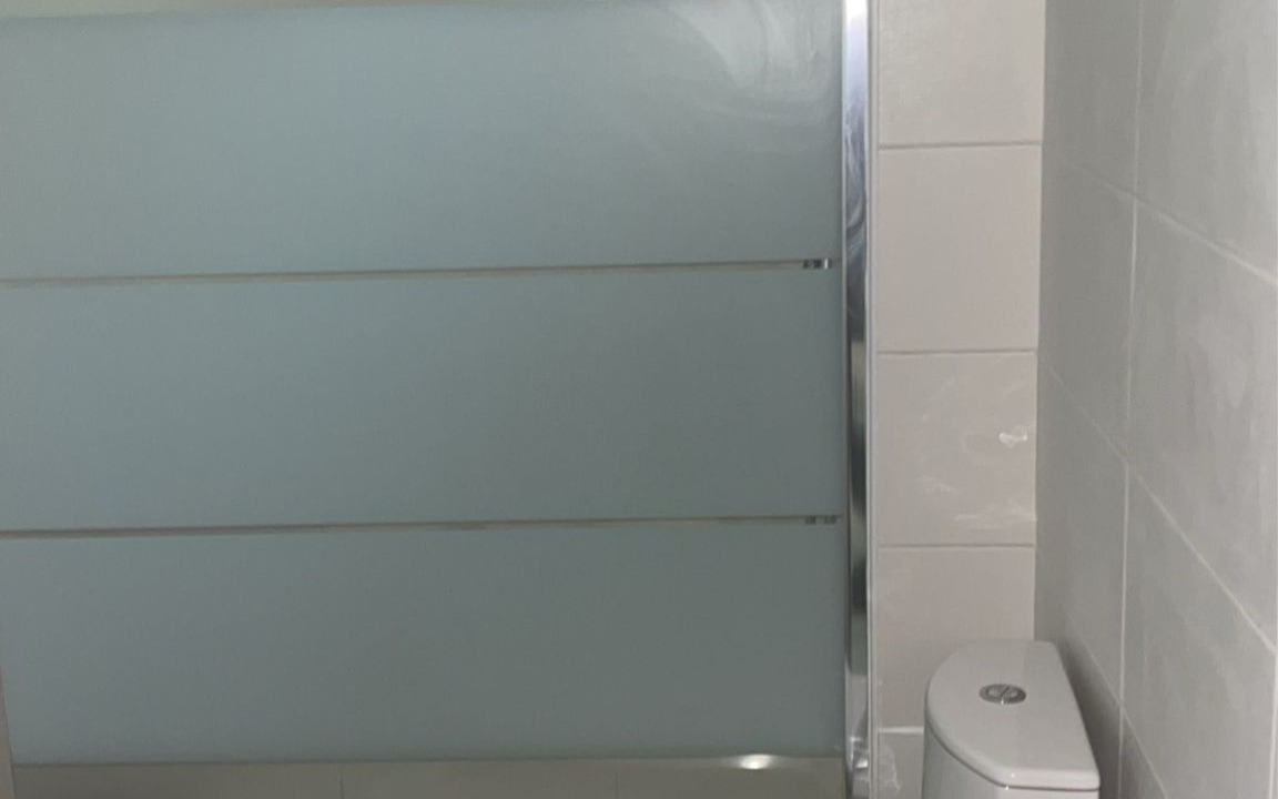 Photo of Bathroom in Saint-Ouen