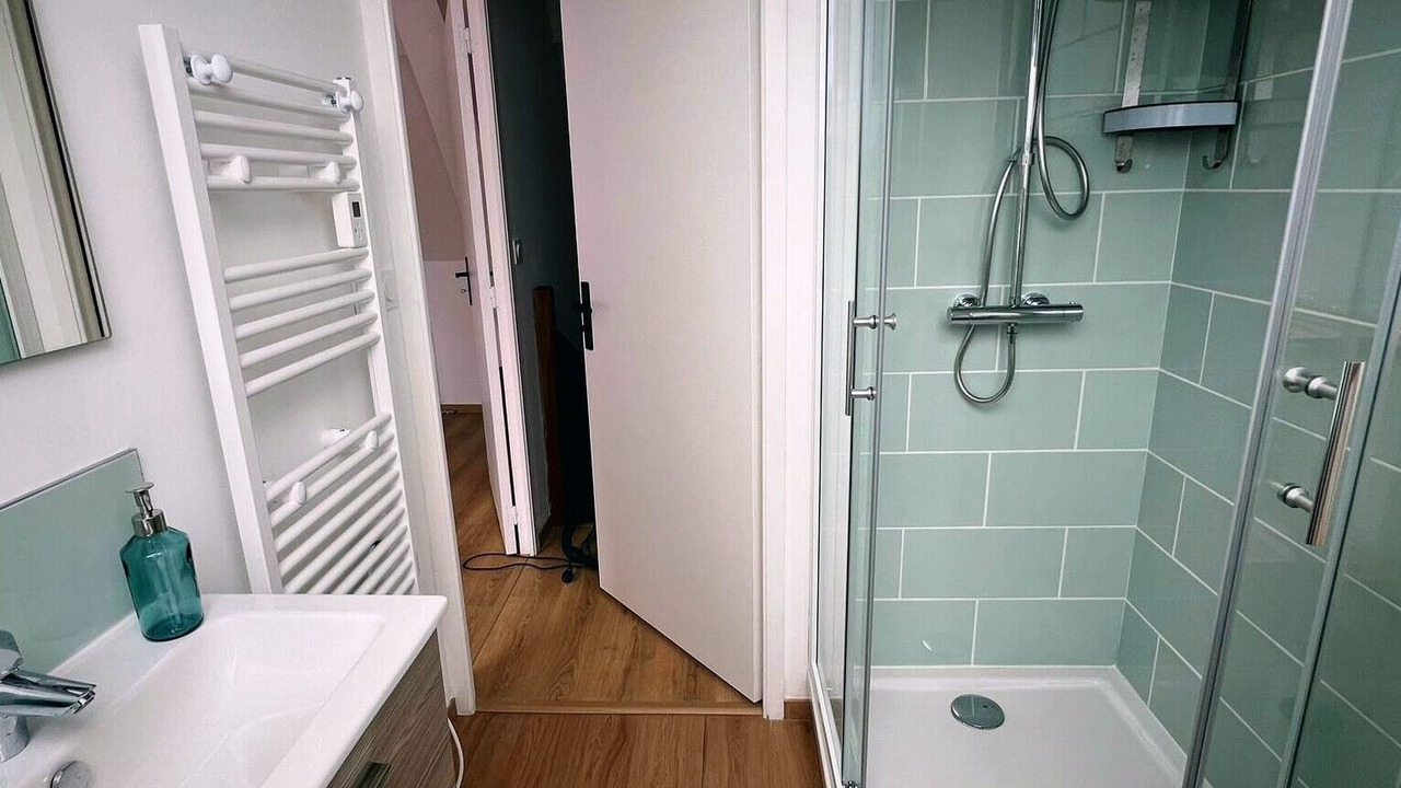 Photo of Bathroom in Dernier Sou