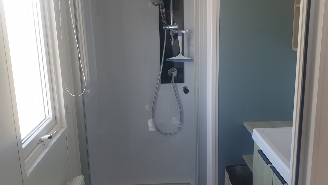 Photo of Bathroom in Equihen-Plage