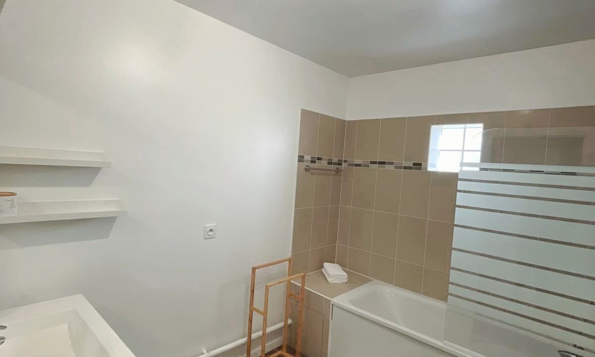 Photo of Bathroom in Meaux