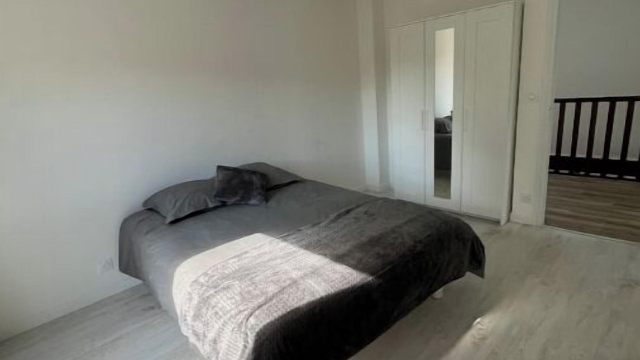 Photo of Bedroom in Coupvray