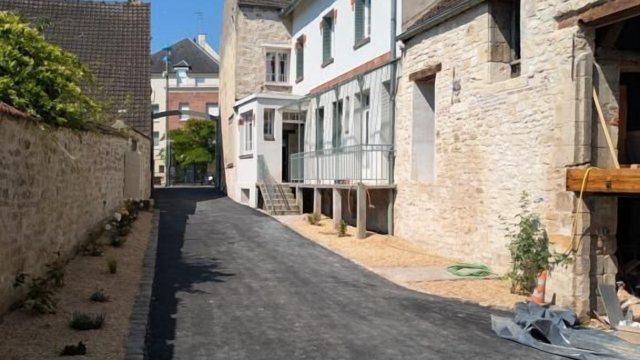 Photo of Others in Margny-les-Compiegne