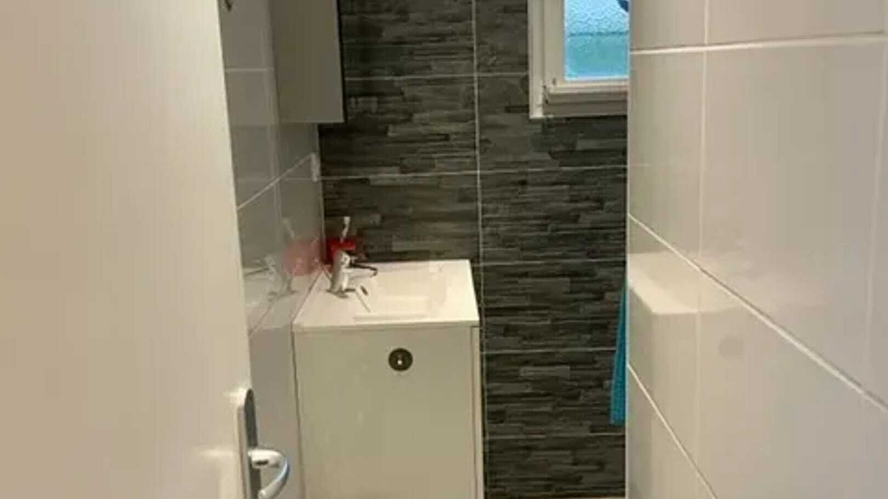 Photo of Bathroom in Savigny-sur-Clairis