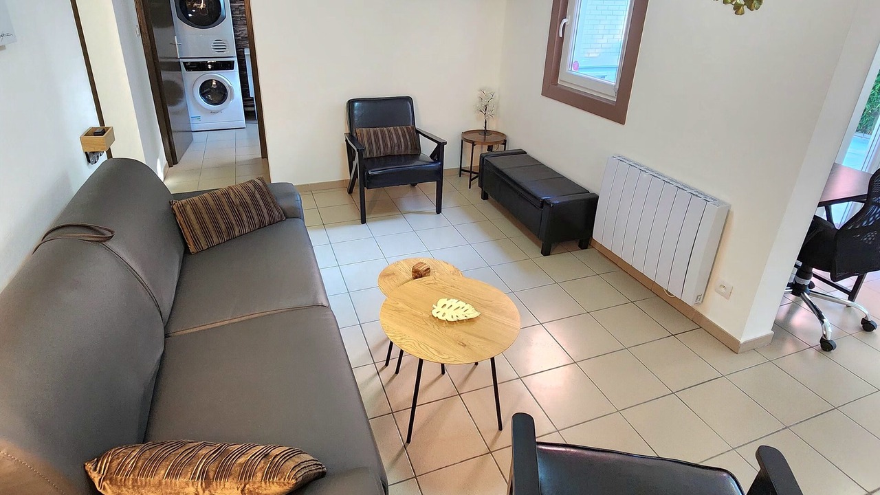 Photo of Livingroom in Merville