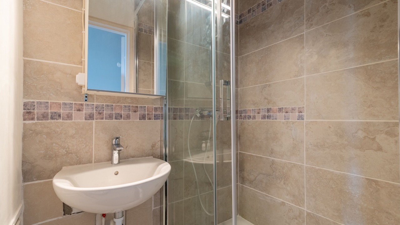 Photo of Bathroom in L'Hay-les-Roses