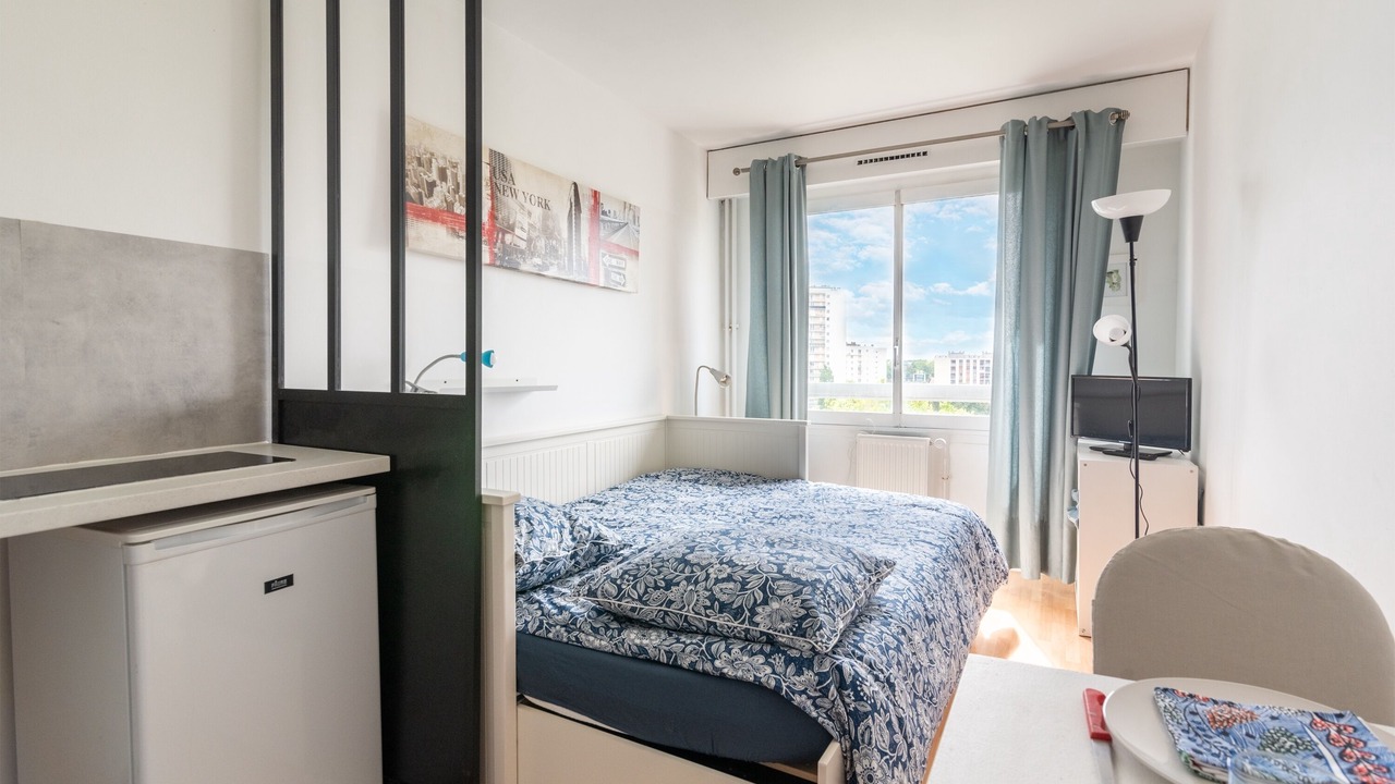 Photo of Bedroom in L'Hay-les-Roses