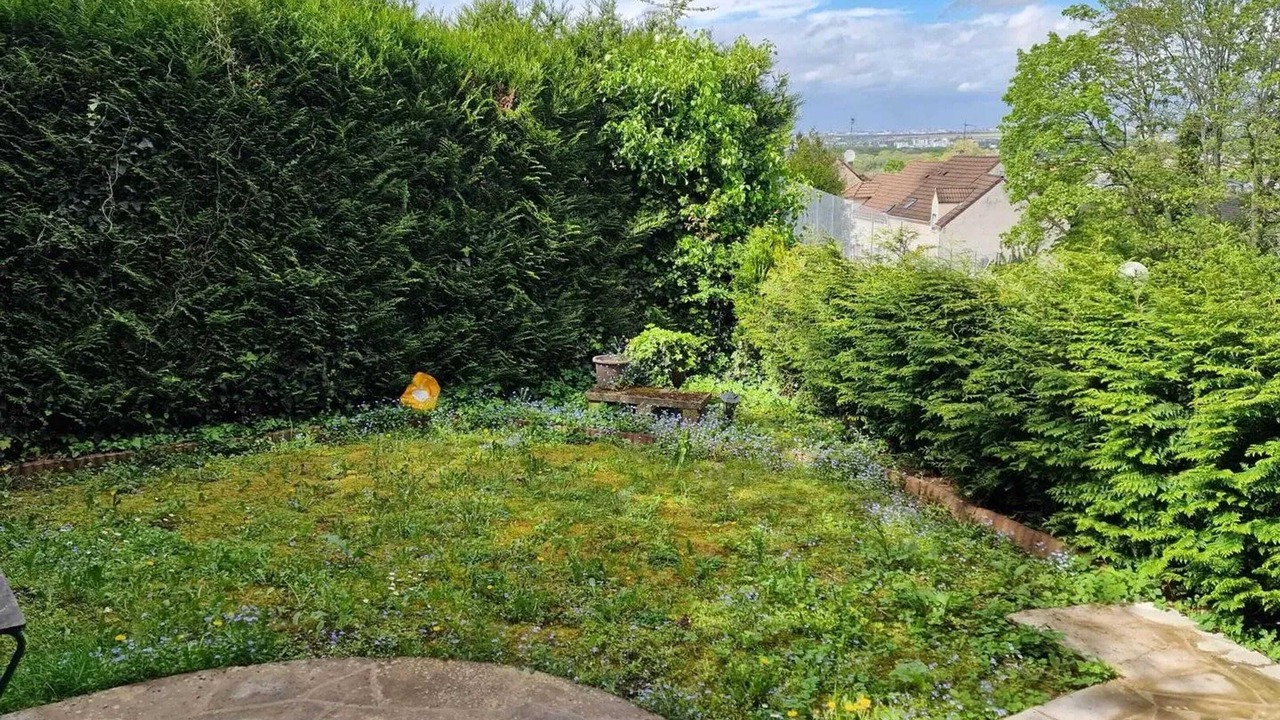 Photo of Outdoor in Vaujours