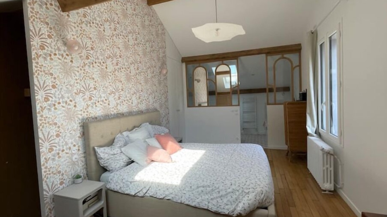 Photo of Bedroom in Pantin