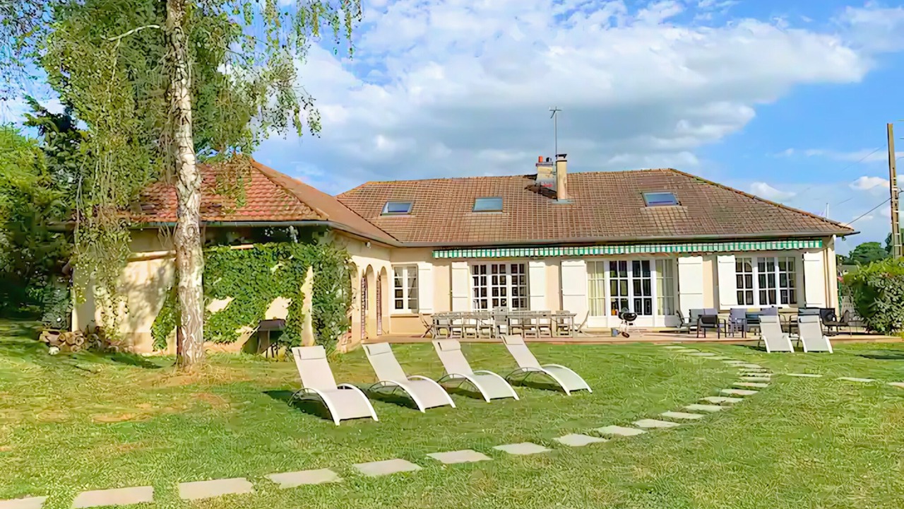 Photo of Outdoor in Branges