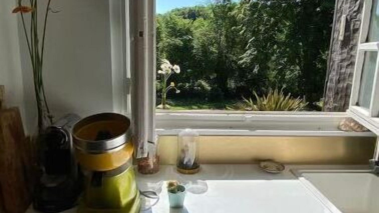 Photo of Kitchen in Saint-Pierre-de-Cormeilles